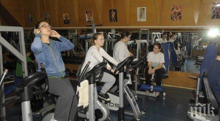 упражненията помагат отслабването