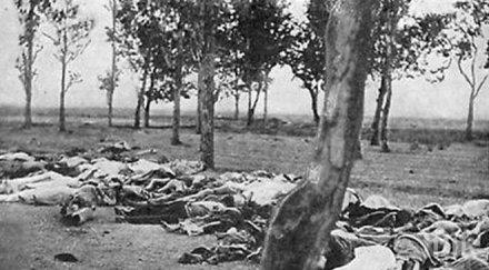 навършват сто години началото арменския геноцид