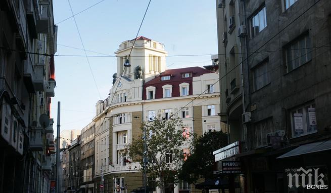 БНБ коментира изпълнението на Иван Искров в дует с Цветан Василев на Назад, назад, моме Калино 