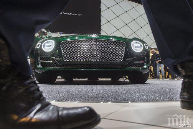 Саудитски принц обеща бентлита на военни пилоти, трие бързо издънката си