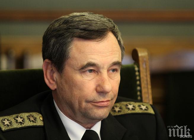 Румен Николов: България е готова да обучава македонски военнослужещи