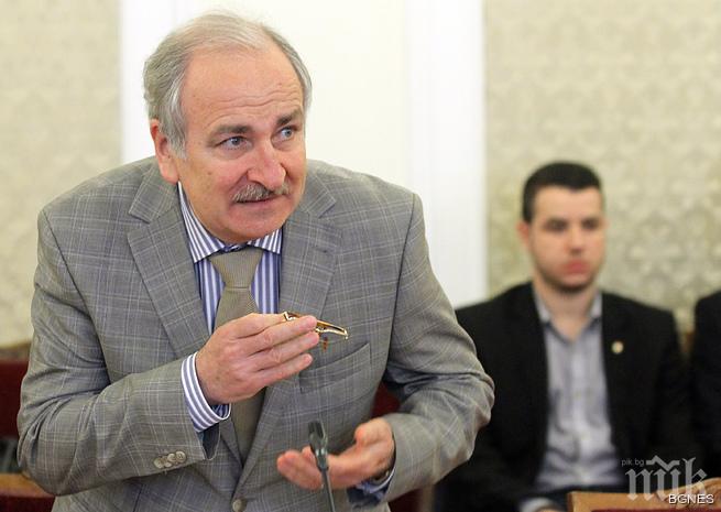 Посланик Балтажи: Украйна спазва Минските споразумения, а другата страна - не