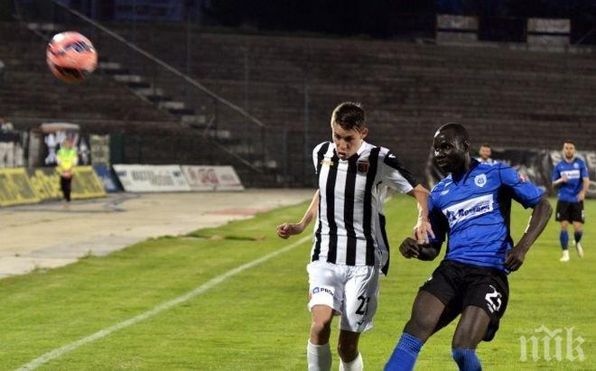 Черно море задълбочи кризата в Локо (Пловдив), изравни се с Левски


