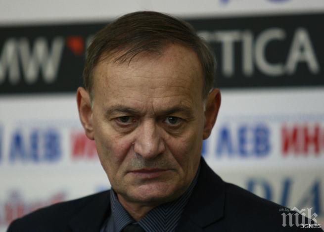 Неделчо Колев: Ще взимаме само медикаменти за вдигане на самолета