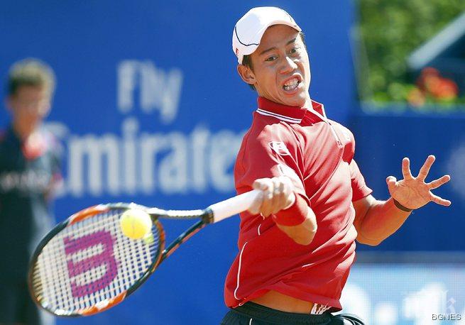 Нишикори се класира на четвъртфиналите в Барселона