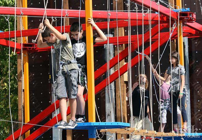 Спортен фестивал на 1 май в Южния парк