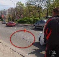Ад на пътя! Камион уби на място млада жена на пешеходна пътека в Бургас! Шофьорът в шок! (снимки)