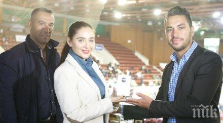 звезди мога наградиха победители престижно състезание