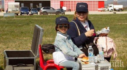 щерката отварачката фука тунингована бавачка