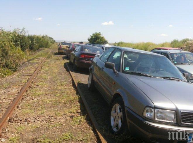 Гражданите не желаят уличното паркиране да се ползва за печалбарство