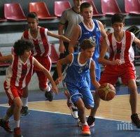 Плеяда звезди награди над 400 млади баскетболисти в турнира 