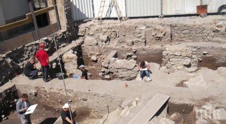 препогребват пловдивските вампири