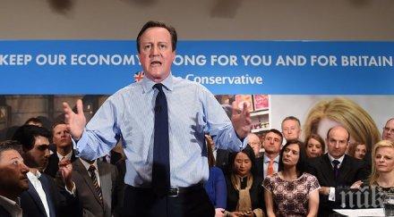 консерваторите камерън водят последно проучване