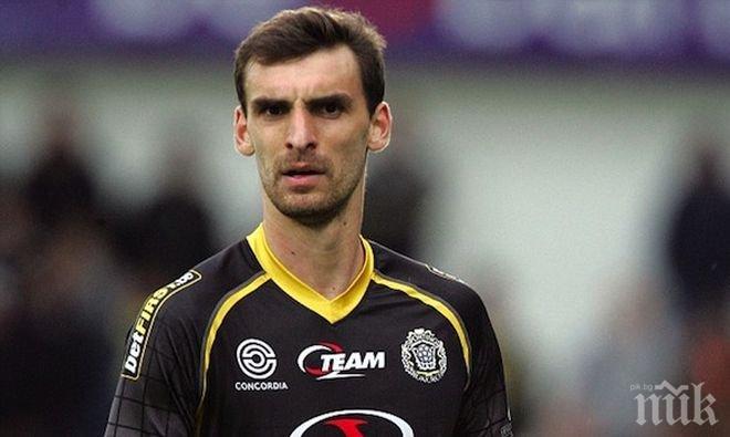 Кошмар! Играч на Локерен се бори за живота си след сърдечен удар по време на мач

