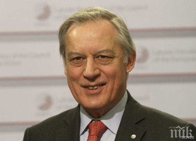 Париж: Атина да не протака програмата за реформи