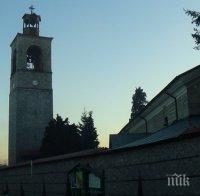 Драма потресе Банско! Фалирал столичен бизнесмен се обеси на врата. Намериха го по GPS-a на мобилния му телефон