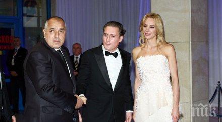 пик вижте кадри бала криб целия политически бизнес елит