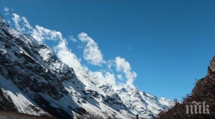 около 100 чуждестранни алпинисти били спасени национален парк лангтанг