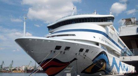 капитанът пленения иран кораб българин потвърди външно