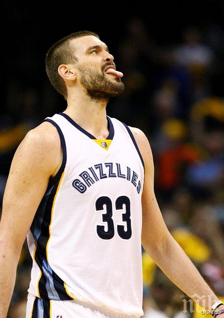 Марк Гасол поведе Гризлис към полуфиналите на Запад