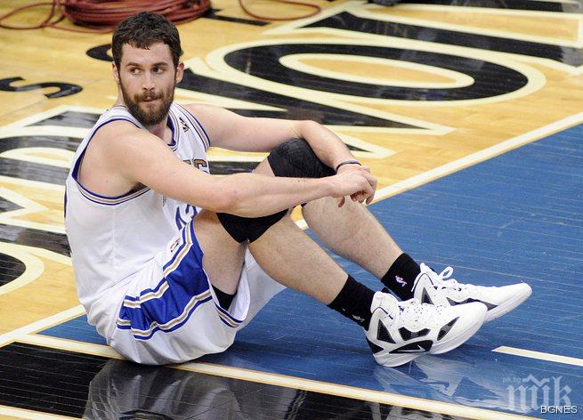 Оперираха Кевин Лав, няма да играе половин година