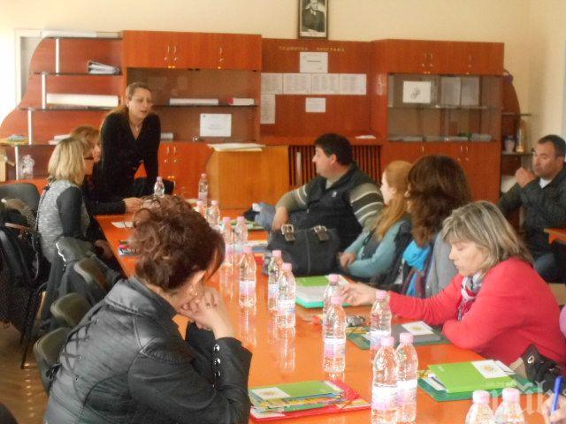 Ямболско училище организира кампания „Моят глас срещу наркотиците”