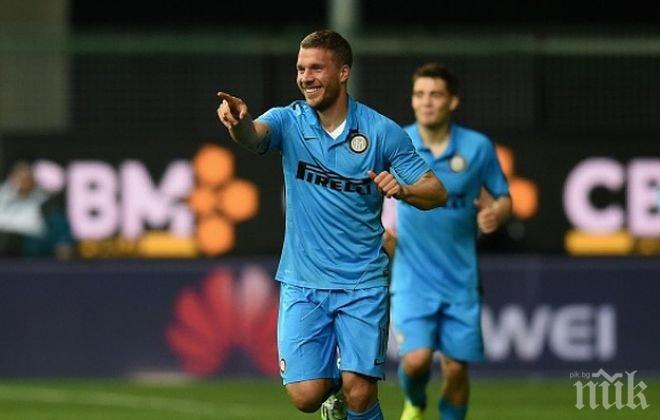 Интер сломи деветима от Удинезе на Фриули, Подолски герой за нерадзурите