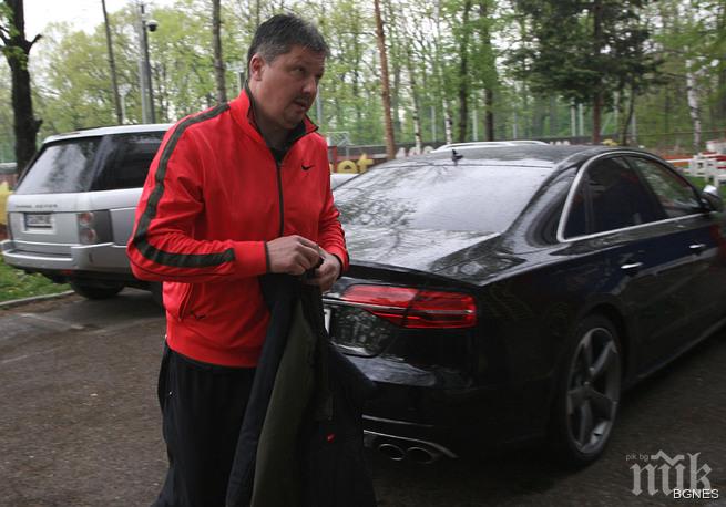 Любо Пенев взима 50 хиляди при класиране в Европа