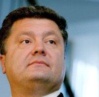 Порошенко: Войната свършва, като си върнем Крим и Донбас