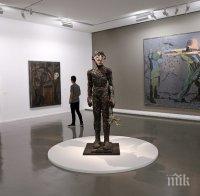 Първа ретроспективна изложба на Маркус Люперц в Париж