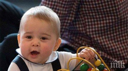 принц джордж посети майка новородената сестричка болницата