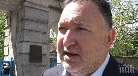карловският кмет обвинение заради договор ковачки