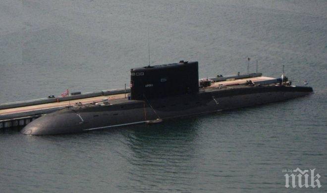 Русия пусна на вода „най-безшумната подводница на света” – в НАТО я кръстили „черна дупка”