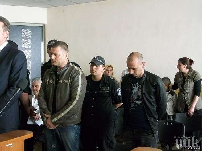 Полицаят, прикрил убийство на пътя, остава в ареста