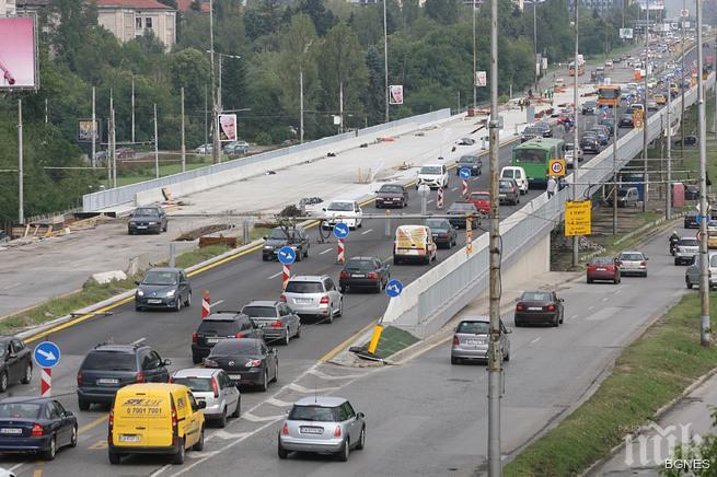 Предпразнично софиянци напускат столицата