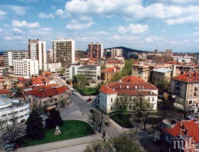 С 1500 души е намаляло населението на Ямболско за година
