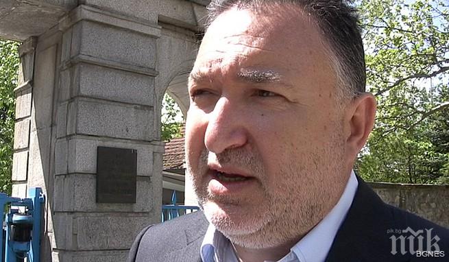 Карловският кмет с обвинение заради договор с Ковачки