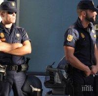 Продължава търсенето на експлозиви след атаката в Гарланд