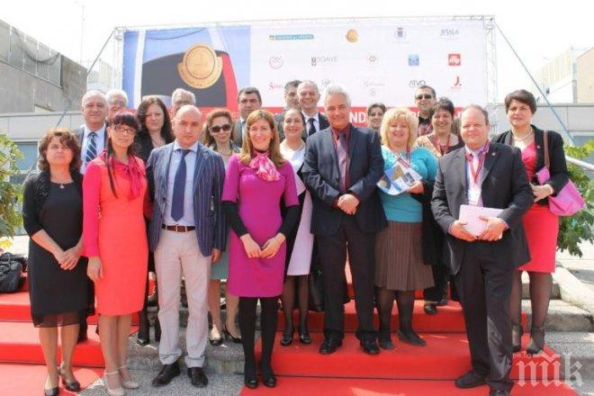 Най-добрите дегустатори пристигат в Пловдив на световен винен конкурс (обновена+снимки)