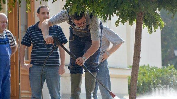 Пролетно почистване във Враца 