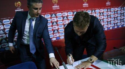 стенли марто петров раздават автографи откриването евро 2015