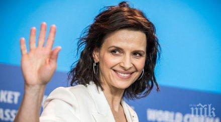 жулиет бинош изиграе ролята писателката пърл бък