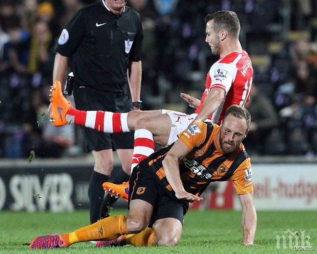 Арсенал се справи с Хъл и настигна Манчестър Сити