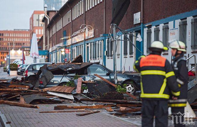 Бури причиниха смърт и сериозни материални щети в Германия