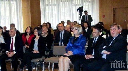 председателят народното събрание цецка цачева срещна представители българската общност берлин