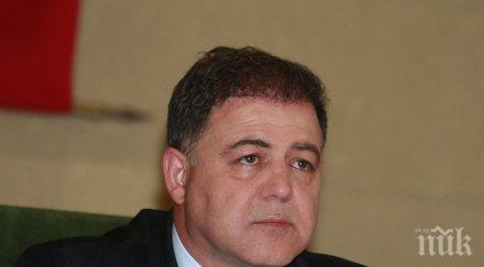 ненчев засега налага ремонт миг овете