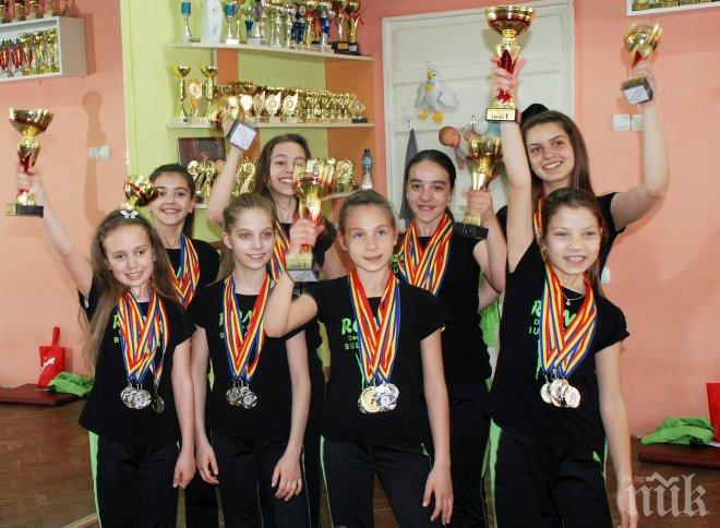 Рона с 26 златни медала от Румъния