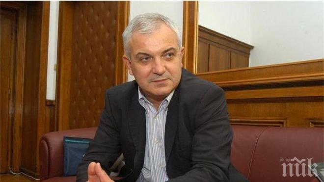 Атака връчи почетни  плакети на руски ветерани от Втората световна война