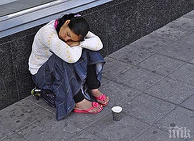 Цели ромски гета се изнасят да просят в Швеция 