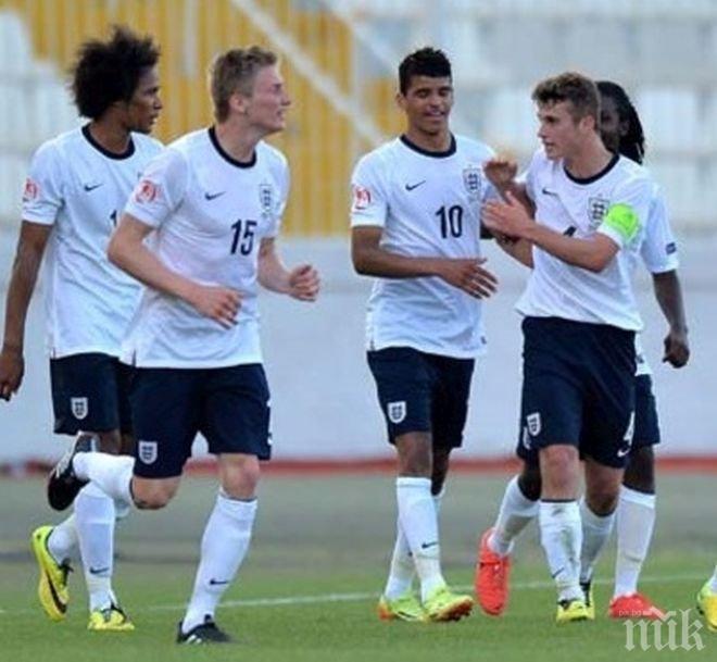 Шампионът Англия започна защитата на титлата си с победа над Италия